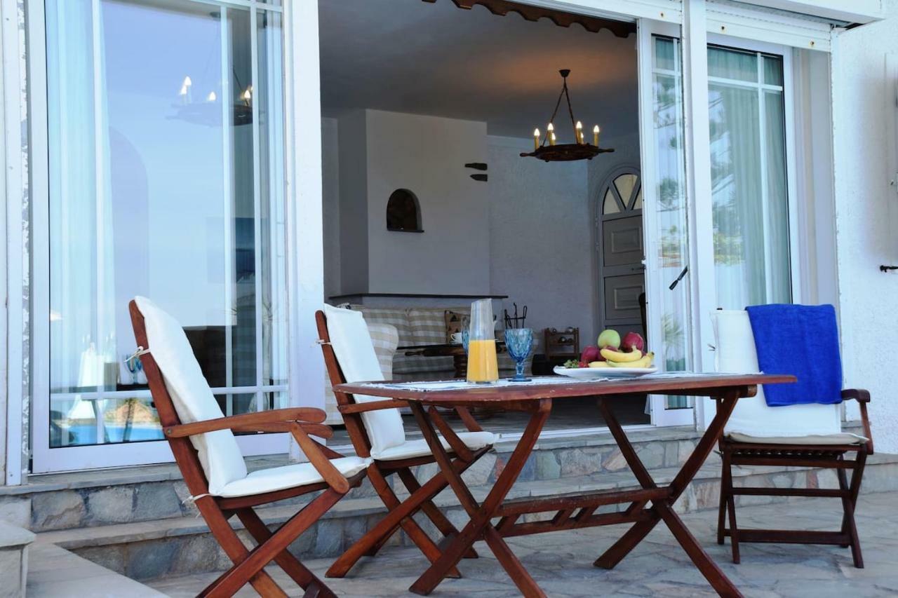 Antorina Beachfront Villas With Private Pools Kamari  Eksteriør bilde